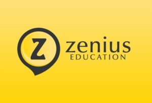 Pelajar fokus belajar mandiri di laptop dengan Zenius